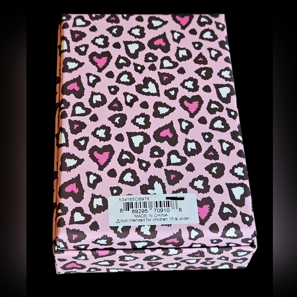 🦋Betsey Multicolor Butterfly Bag Charm / Keychain Pink Leopard Gift Box NWT - Picture 4 of 4